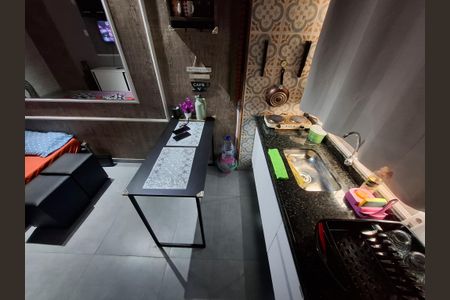 Cozinha  de apartamento à venda com 1 quarto, 25m² em Centro, Rio de Janeiro