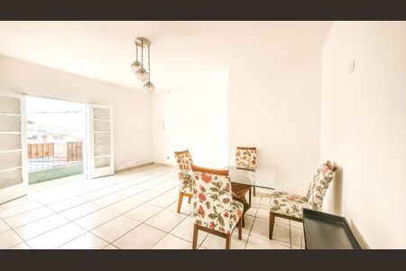 Sala de casa para alugar com 3 quartos, 160m² em Jardim dos Lagos, São Paulo