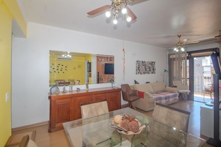 Sala de apartamento à venda com 2 quartos, 70m² em Cristal, Porto Alegre