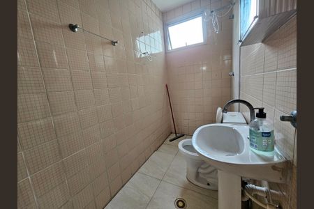 Apartamento à venda com 55m², 3 quartos e 1 vaga Apartamento à venda com 55m², 3 quartos e 1 vagaBanheiro