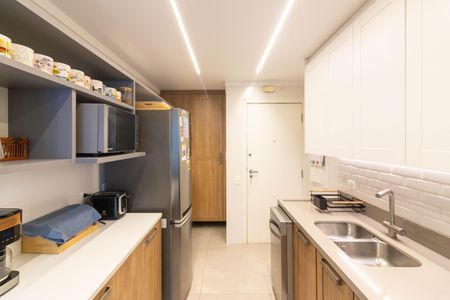 Apartamento à venda com 144m², 3 quartos e 2 vagasCozinha