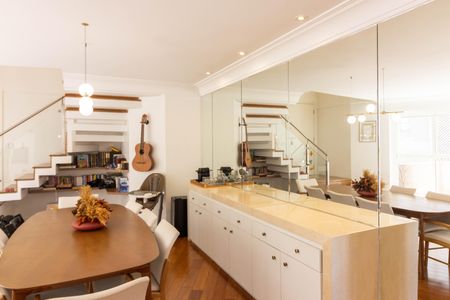 Apartamento à venda com 144m², 3 quartos e 2 vagasSala