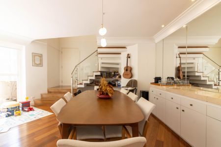 Apartamento à venda com 144m², 3 quartos e 2 vagasSala