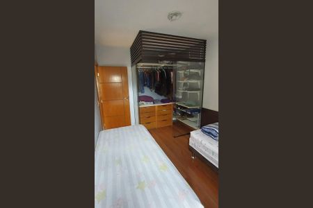 Apartamento à venda com 87m², 3 quartos e sem vagaQuarto