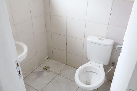 Apartamento para alugar com 45m², 2 quartos e sem vagaBanheiro