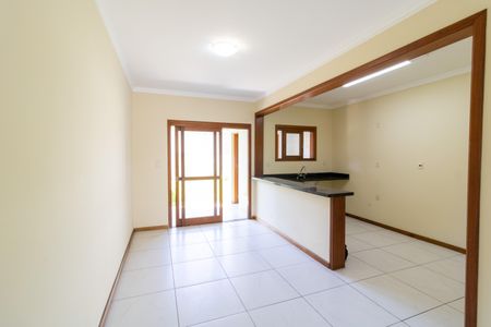 Casa para alugar com 140m², 3 quartos e 2 vagas Casa para alugar com 140m², 3 quartos e 2 vagasSala