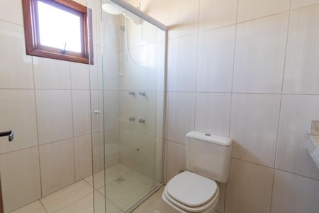 Casa para alugar com 140m², 3 quartos e 2 vagas Casa para alugar com 140m², 3 quartos e 2 vagasBanheiro da Suíte