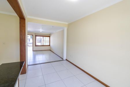 Casa para alugar com 140m², 3 quartos e 2 vagas Casa para alugar com 140m², 3 quartos e 2 vagasSala