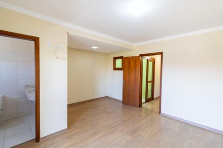 Casa para alugar com 140m², 3 quartos e 2 vagas Casa para alugar com 140m², 3 quartos e 2 vagasSuíte