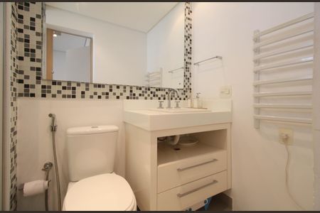 Apartamento à venda com 291m², 4 quartos e 4 vagasBanheiro  Suíte 2