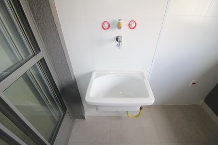 Apartamento à venda com 75m², 2 quartos e 1 vagaÁrea de Serviço