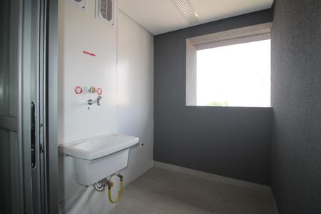 Apartamento à venda com 75m², 2 quartos e 1 vagaÁrea de Serviço