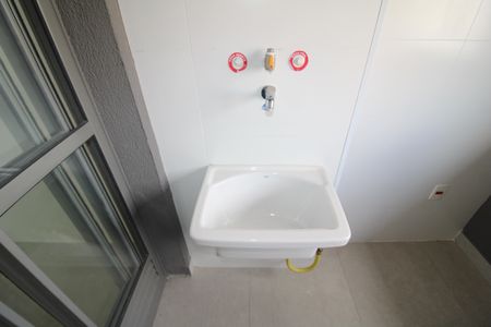 Apartamento à venda com 75m², 2 quartos e 1 vagaÁrea de Serviço