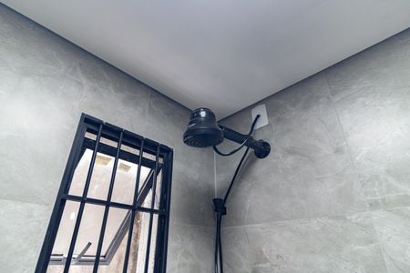 Apartamento para alugar com 41m², 1 quarto e sem vagaBanheiro 