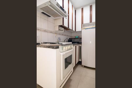 Apartamento à venda com 32m², 1 quarto e 1 vaga Apartamento à venda com 32m², 1 quarto e 1 vagaCozinha