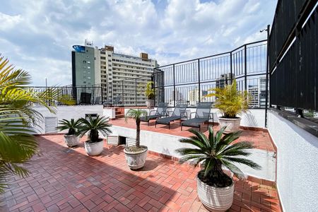 Apartamento à venda com 32m², 1 quarto e 1 vaga Apartamento à venda com 32m², 1 quarto e 1 vagaPiscina