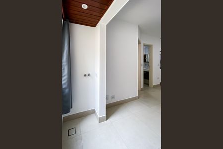 Apartamento à venda com 32m², 1 quarto e 1 vaga Apartamento à venda com 32m², 1 quarto e 1 vagaVaranda / Área de Serviço