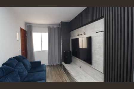 Sala de casa de condomínio à venda com 2 quartos, 55m² em Vila Nova Carolina, São Paulo