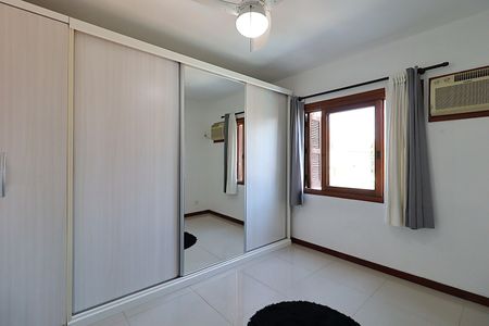 Suíte de apartamento à venda com 2 quartos, 67m² em Jardim Itu, Porto Alegre