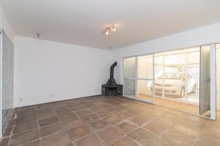 Sala de casa à venda com 3 quartos, 140m² em Ipanema, Porto Alegre