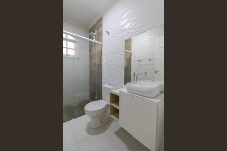 Casa à venda com 139m², 4 quartos e 6 vagas Casa à venda com 139m², 4 quartos e 6 vagasBanheiro