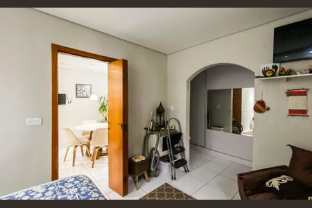 Casa à venda com 290m², 3 quartos e 3 vagas Casa à venda com 290m², 3 quartos e 3 vagasQuarto 1