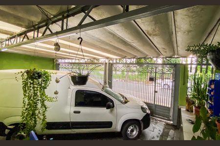 Casa à venda com 290m², 3 quartos e 3 vagas Casa à venda com 290m², 3 quartos e 3 vagasGaragem