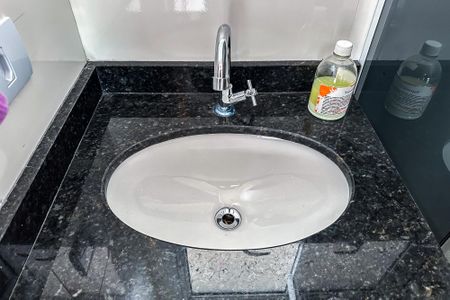 Apartamento para alugar com 51m², 2 quartos e 1 vagaBanheiro