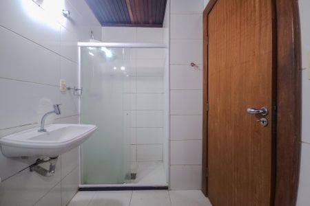 Apartamento para alugar com 60m², 1 quarto e sem vagaBanheiro