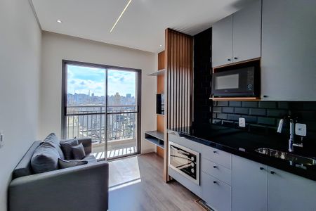 Sala de kitnet/studio para alugar com 1 quarto, 28m² em Liberdade, São Paulo