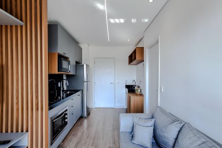 Sala de kitnet/studio para alugar com 1 quarto, 28m² em Liberdade, São Paulo