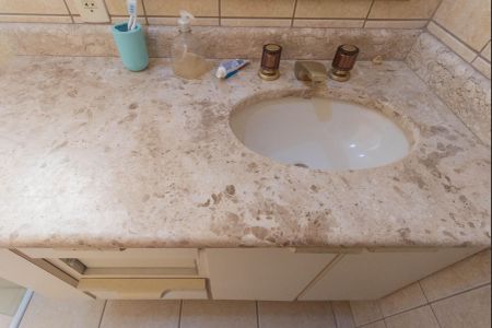 Casa à venda com 205m², 3 quartos e 4 vagasBanheiro