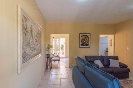 Sala de casa à venda com 3 quartos, 205m² em Jardim Anton Von Zuben, Campinas