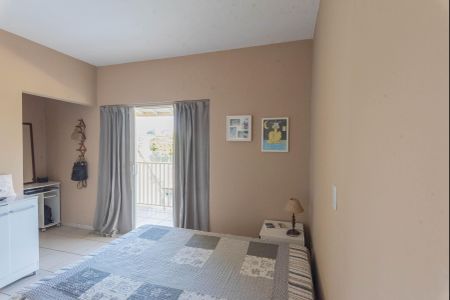 Casa à venda com 205m², 3 quartos e 4 vagasSuíte