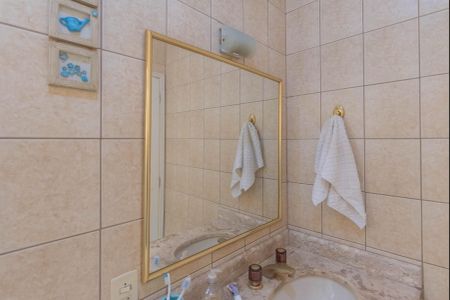 Casa à venda com 205m², 3 quartos e 4 vagasBanheiro