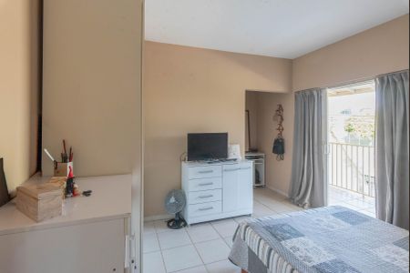 Casa à venda com 205m², 3 quartos e 4 vagasSuíte