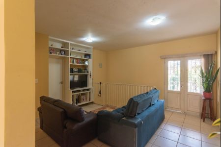 Casa à venda com 205m², 3 quartos e 4 vagasSala