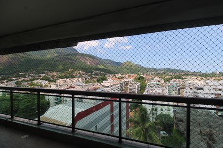 Apartamento para alugar com 145m², 3 quartos e 2 vagasQuarto 1 - Vista