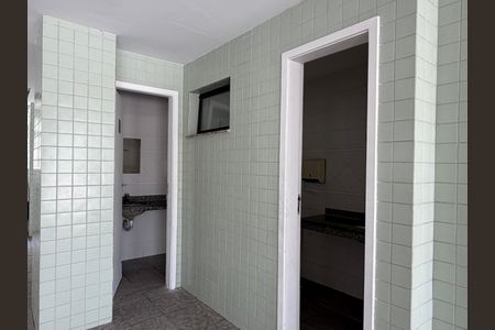 Apartamento para alugar com 145m², 3 quartos e 2 vagasÁrea comum - Banheiros 