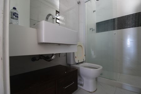 Apartamento para alugar com 145m², 3 quartos e 2 vagasBanheiro social