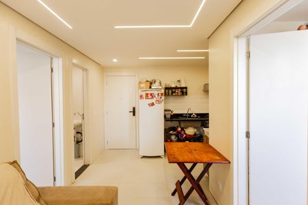 Apartamento à venda com 35m², 2 quartos e sem vaga Apartamento à venda com 35m², 2 quartos e sem vagaSala