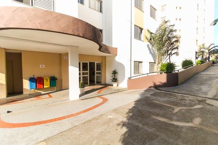 Apartamento à venda com 53m², 3 quartos e 1 vaga Apartamento à venda com 53m², 3 quartos e 1 vagaÁrea comum