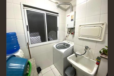 Apartamento à venda com 2 quartos, 64m² em Vila Paulo Silas, São Paulo
