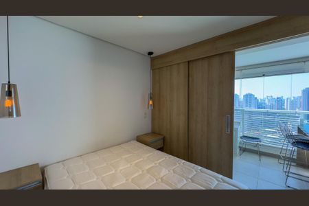 Studio à venda com 33m², 1 quarto e 1 vaga Studio à venda com 33m², 1 quarto e 1 vagaEstúdio
