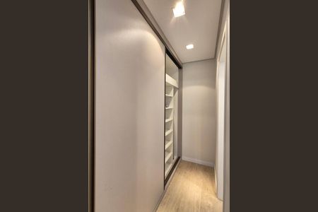 Armário do Quarto  de apartamento para alugar com 1 quarto, 72m² em Cambuí, Campinas