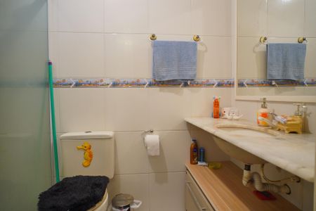 Casa de condomínio à venda com 253m², 3 quartos e 2 vagasBanheiro