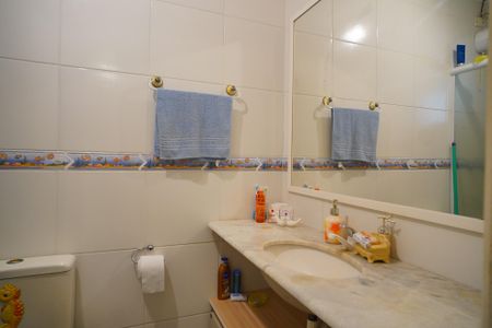 Casa de condomínio à venda com 253m², 3 quartos e 2 vagasBanheiro