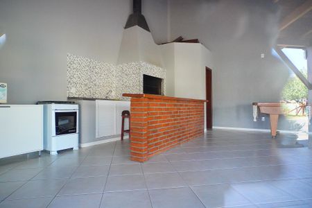 Casa de condomínio à venda com 253m², 3 quartos e 2 vagasÁrea comum - Salão de festas