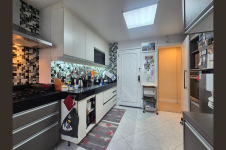 Apartamento à venda com 100m², 3 quartos e 1 vaga Apartamento à venda com 100m², 3 quartos e 1 vagaCozinha