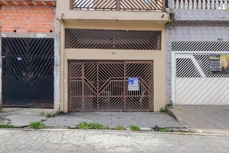 Casa à venda com 152m², 3 quartos e 1 vagaFachada